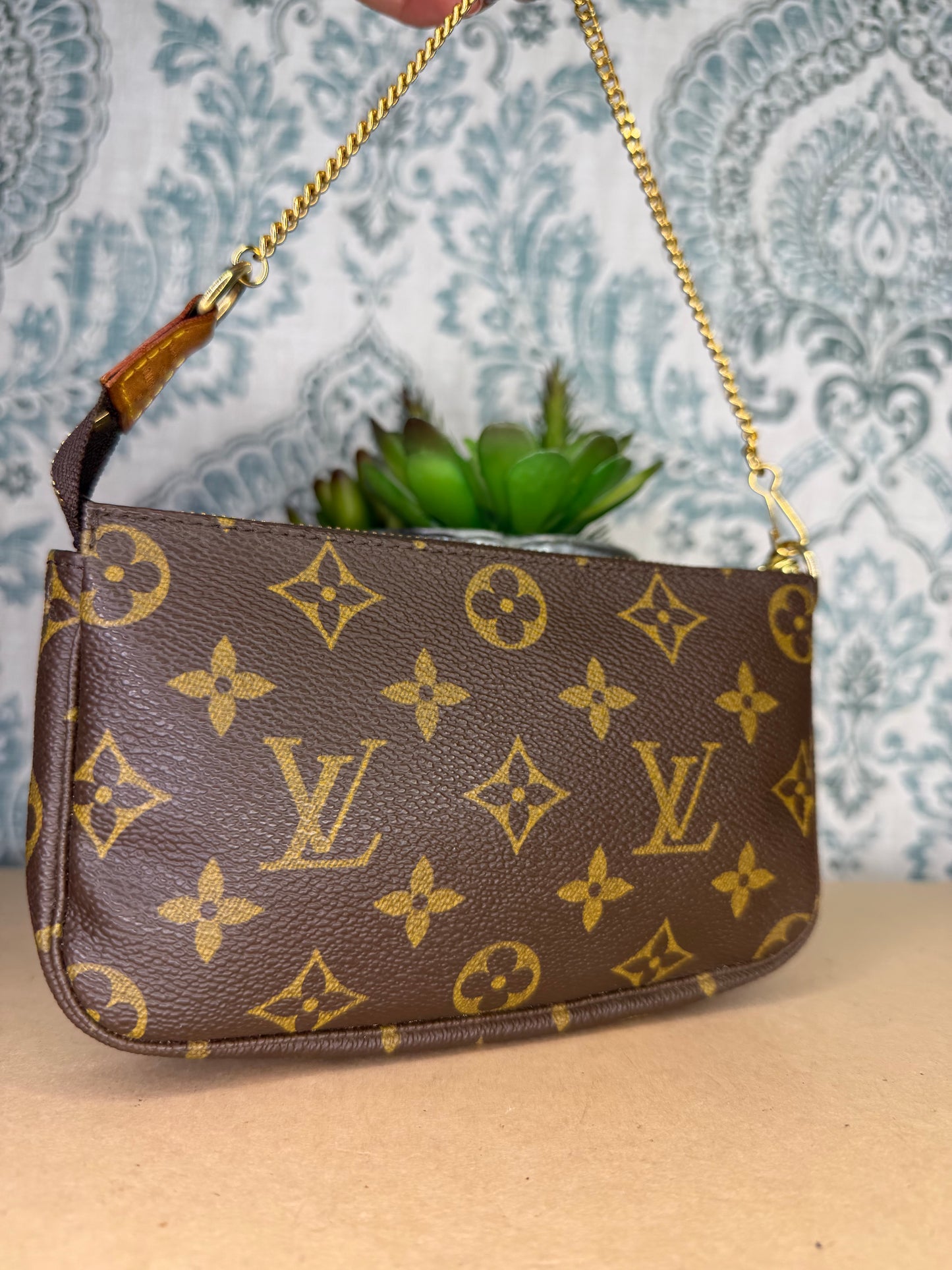 Louis Vuitton Monogram Bucket Pochette #2