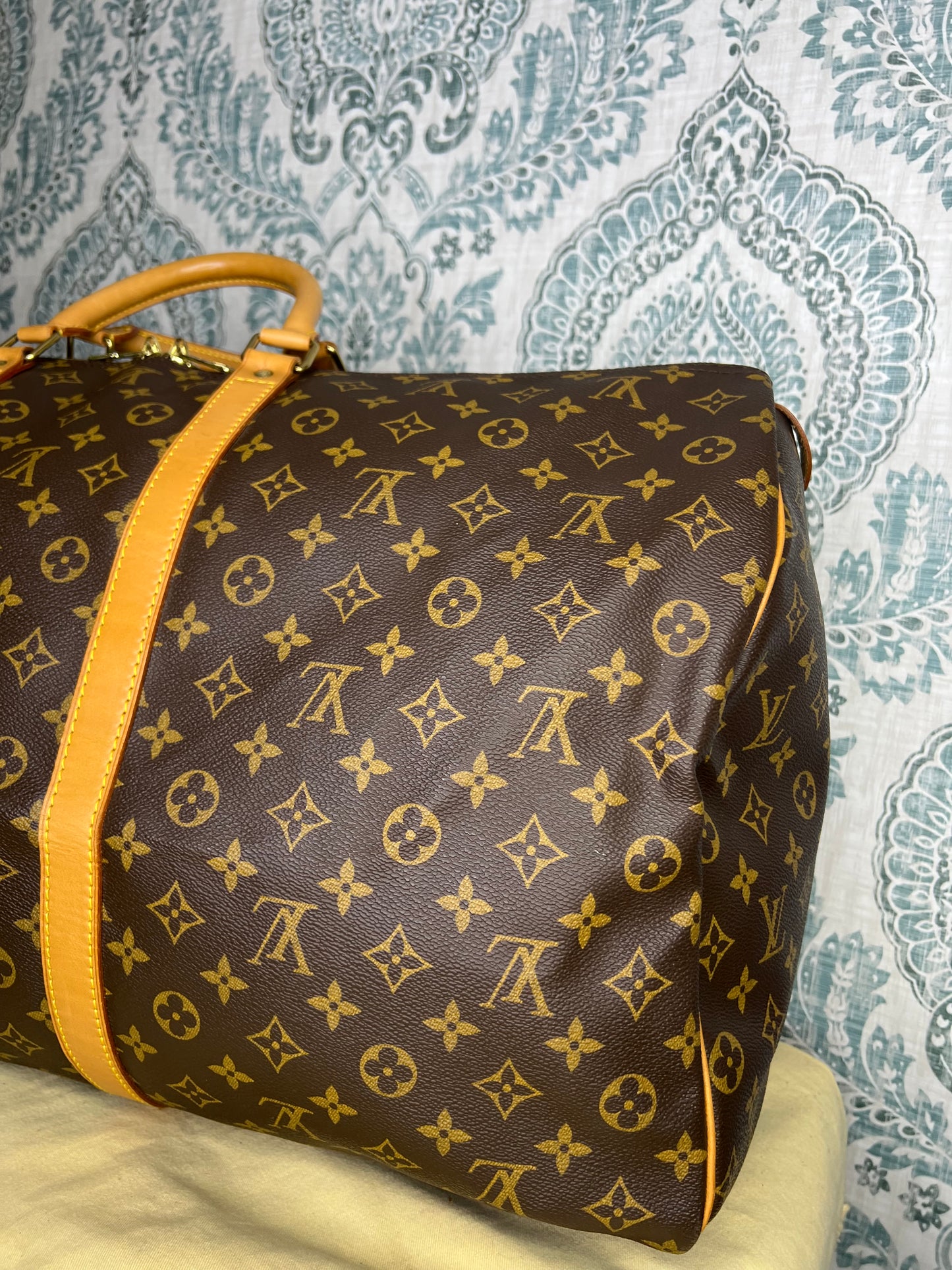Louis Vuitton Keepall 60