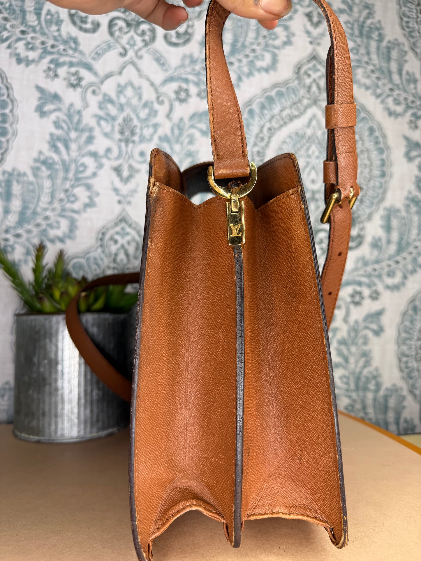 Louis Vuitton Courcelles