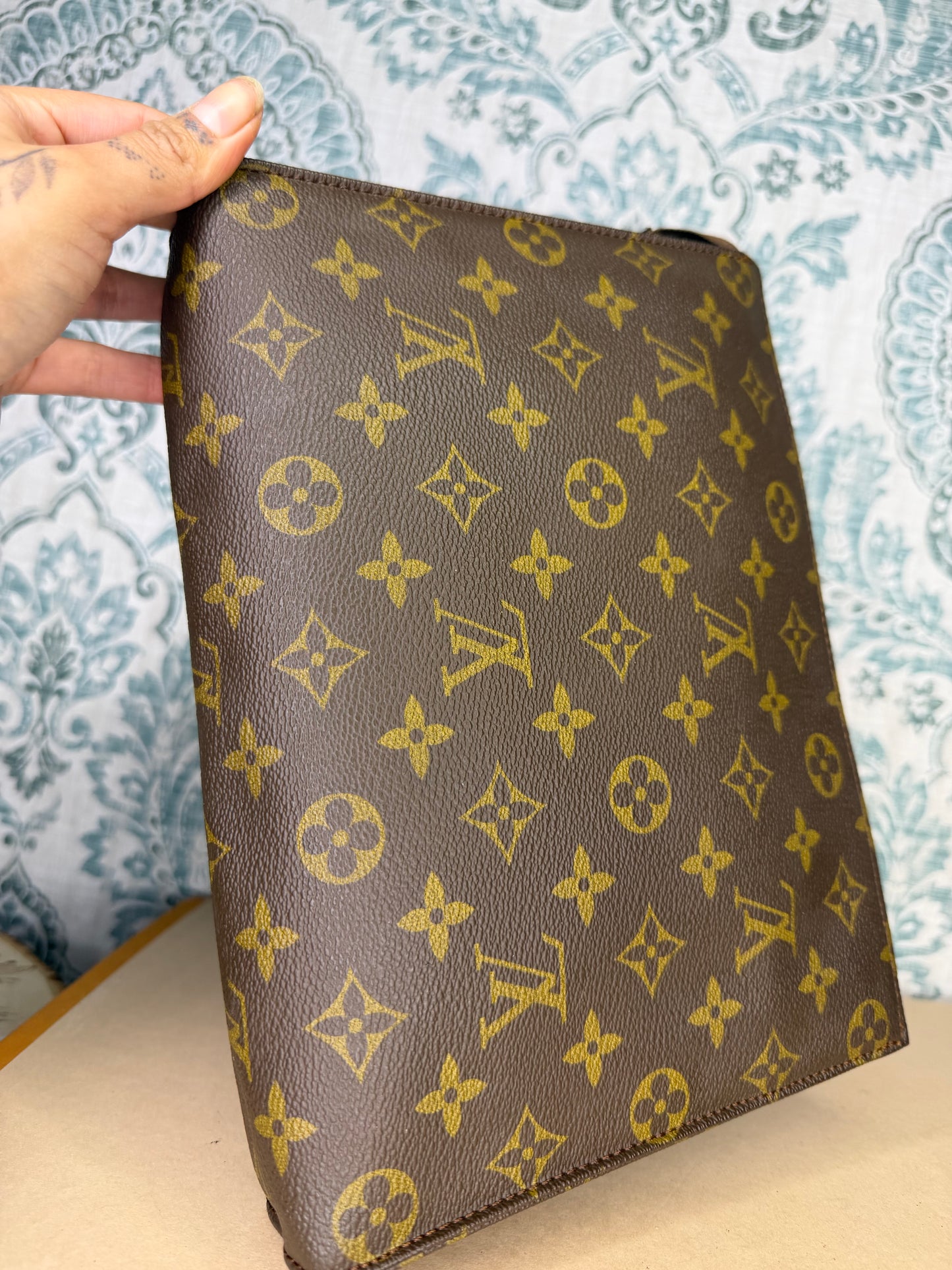 Louis Vuitton Toiletry 26 #2 (needs new zipper)