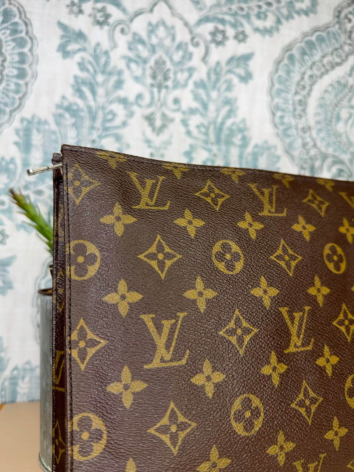 Louis Vuitton Toiletry 26 #3 (needs new zipper)
