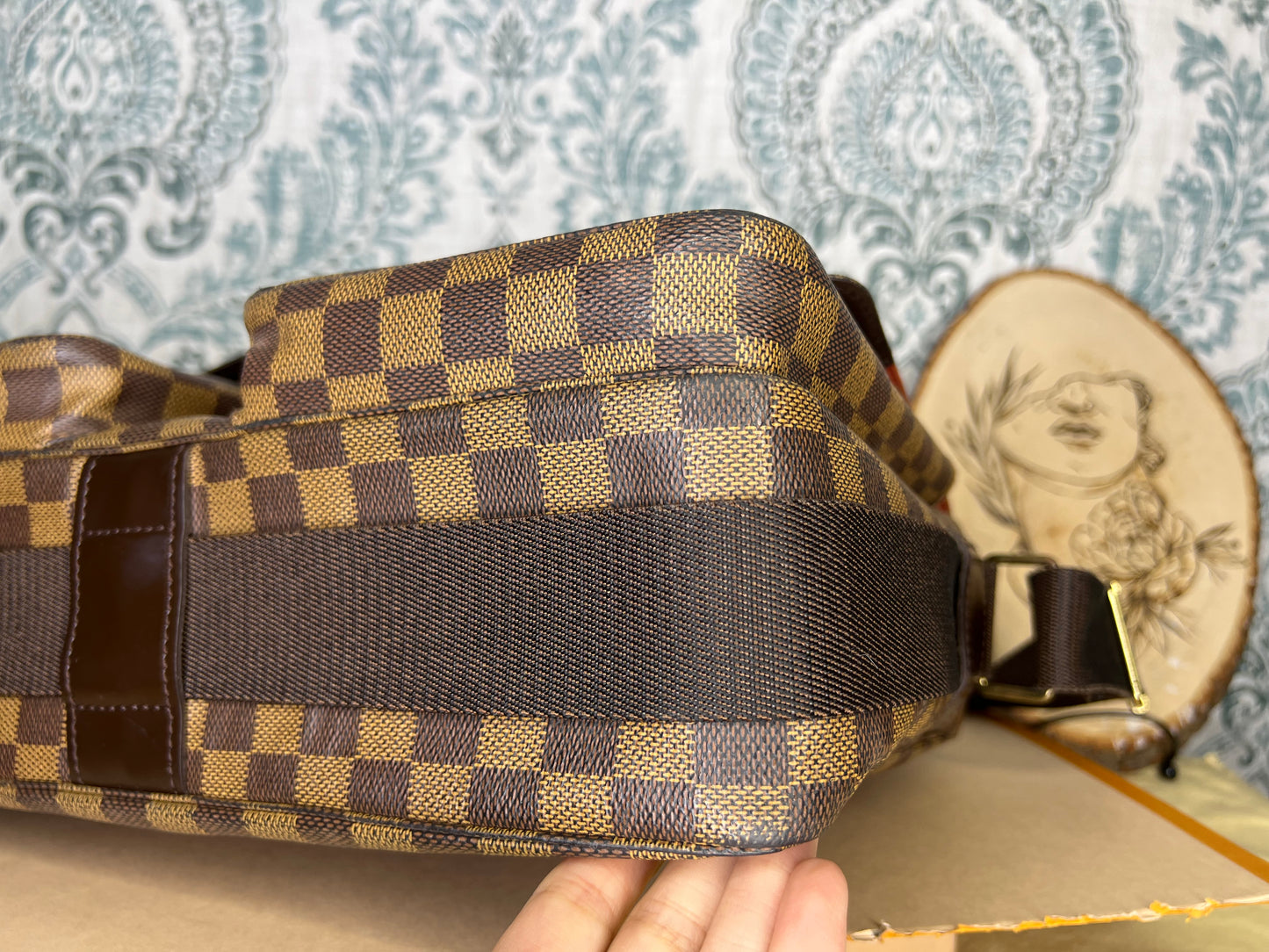 Louis Vuitton Broadway Messenger