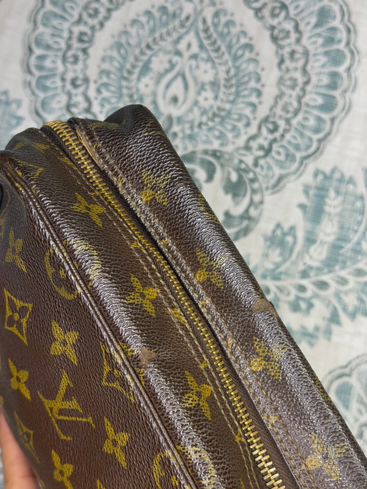Louis Vuitton Trousse 28