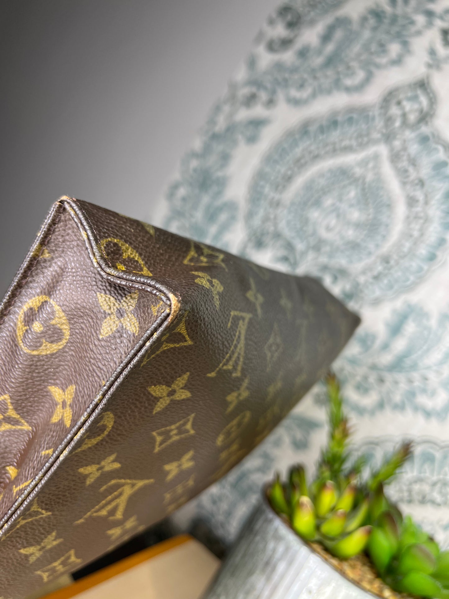 Louis Vuitton Toiletry 26 #1