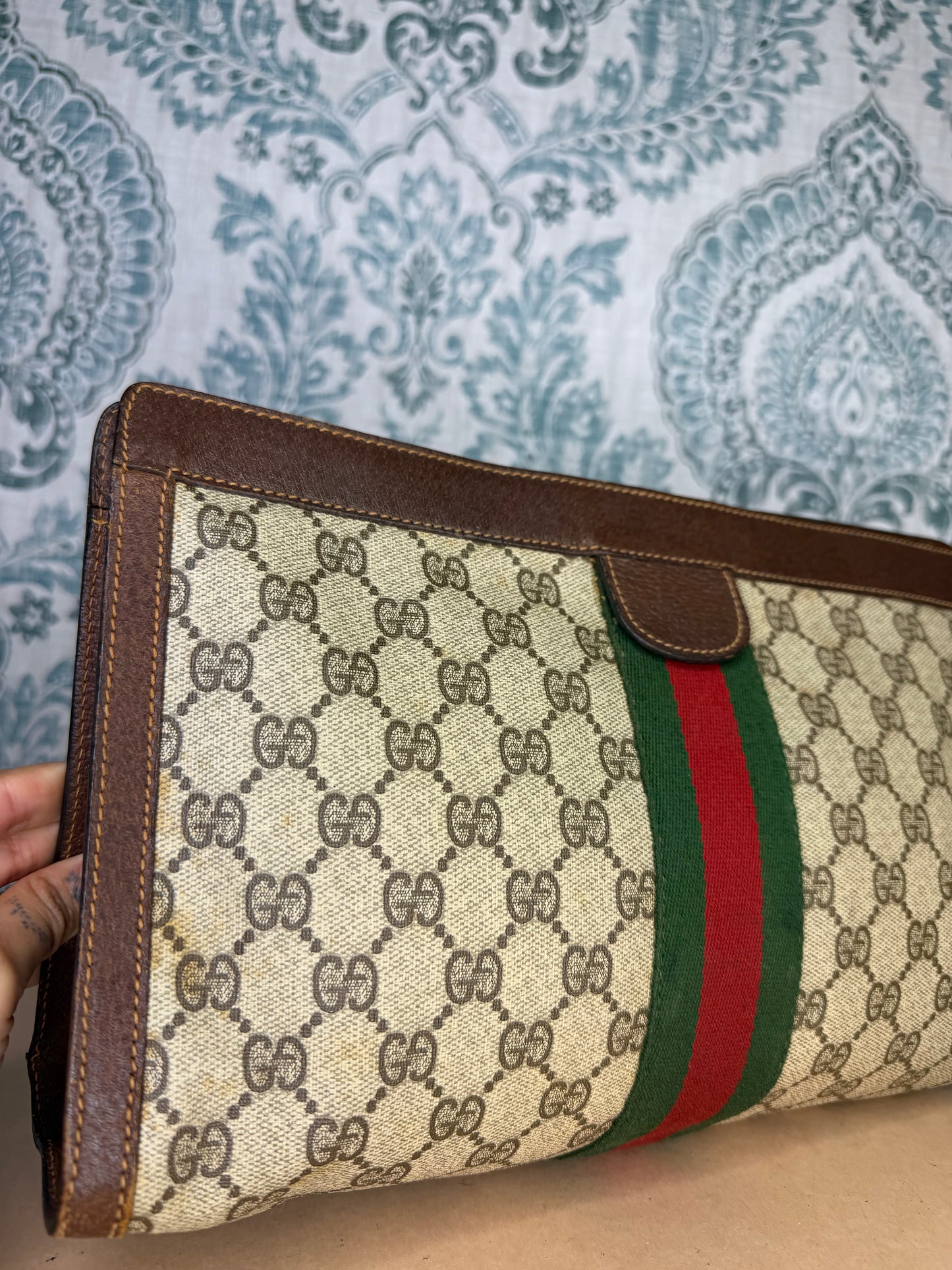 Gucci Supreme Sherry Line Clutch #1 (Parfums)