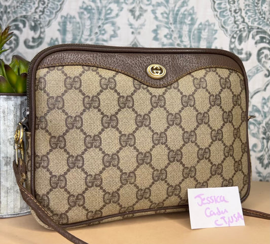 Gucci Supreme Vintage Purse