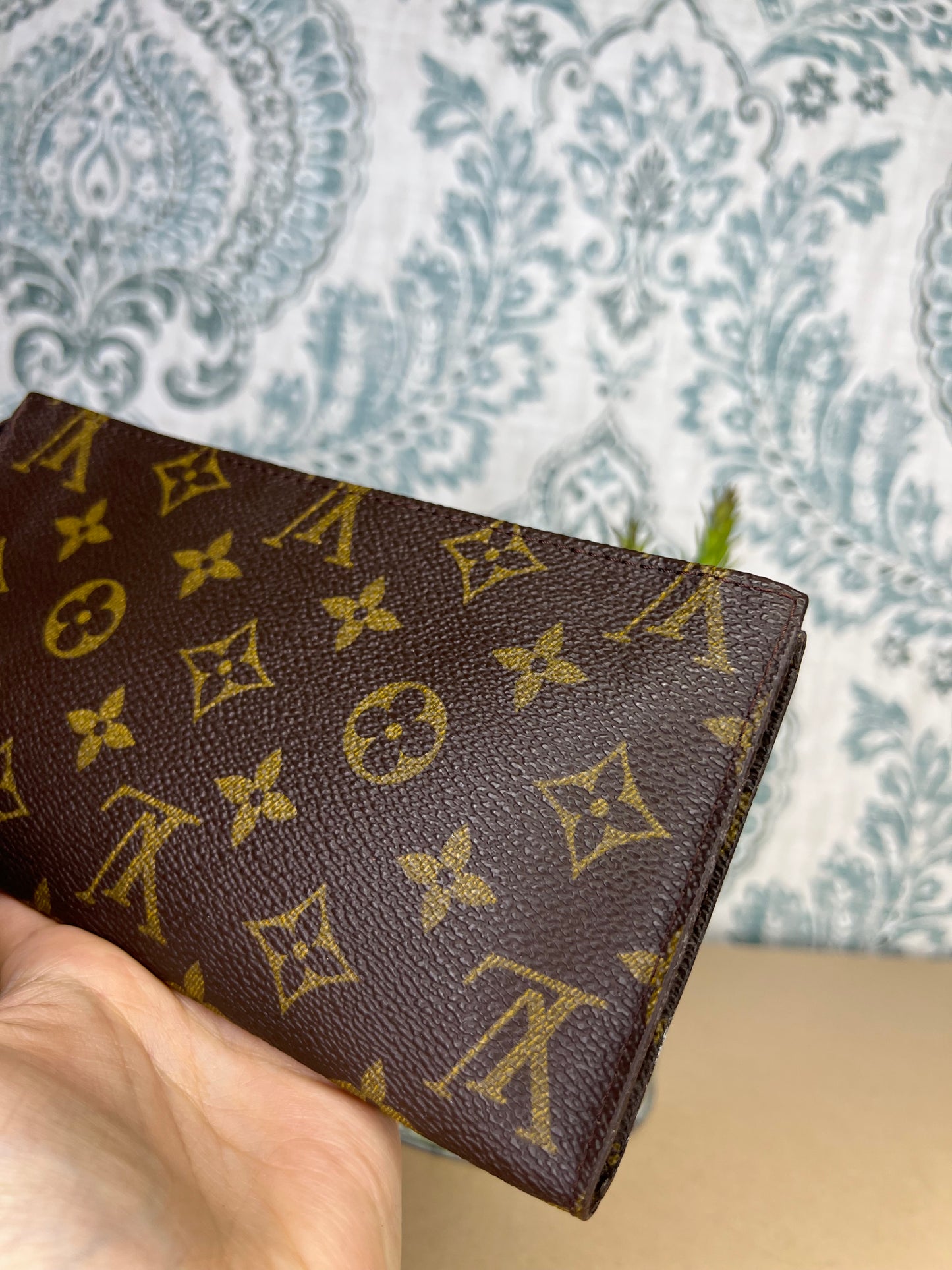 Louis Vuitton Bucket GM Pouch