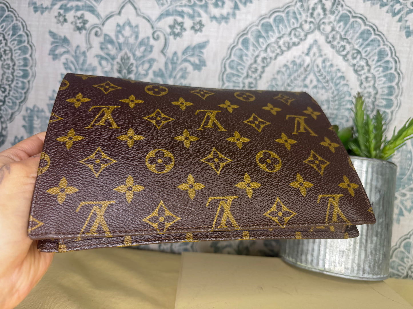 Louis Vuitton Pochette Rabat 23