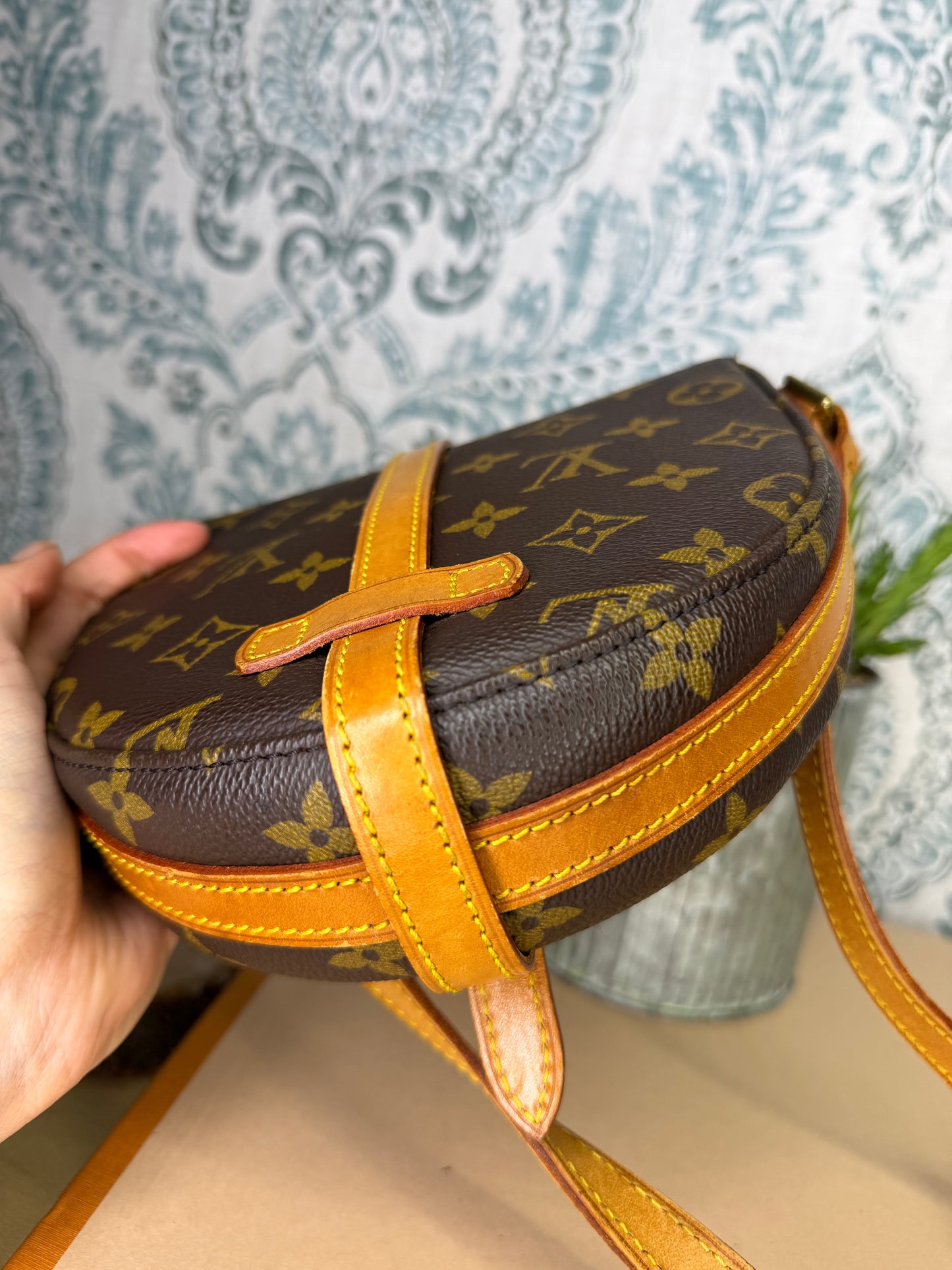 Louis Vuitton Chantilly PM