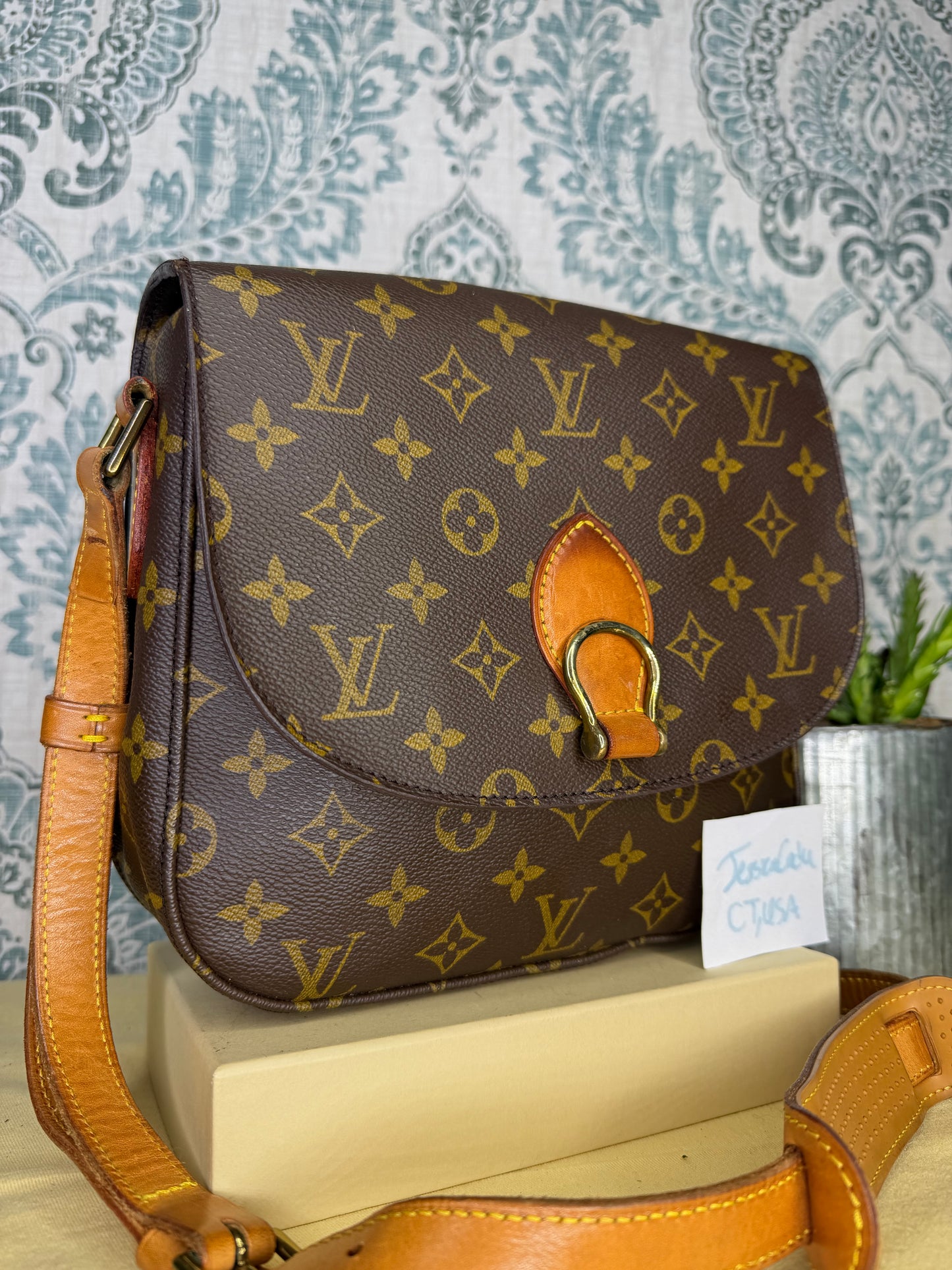 Louis Vuitton Saint Cloud GM