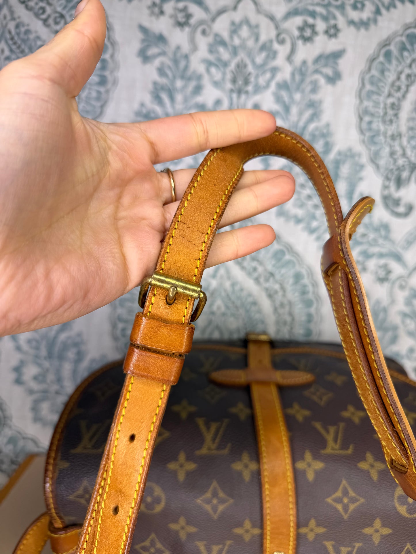 Louis Vuitton Saumur 30