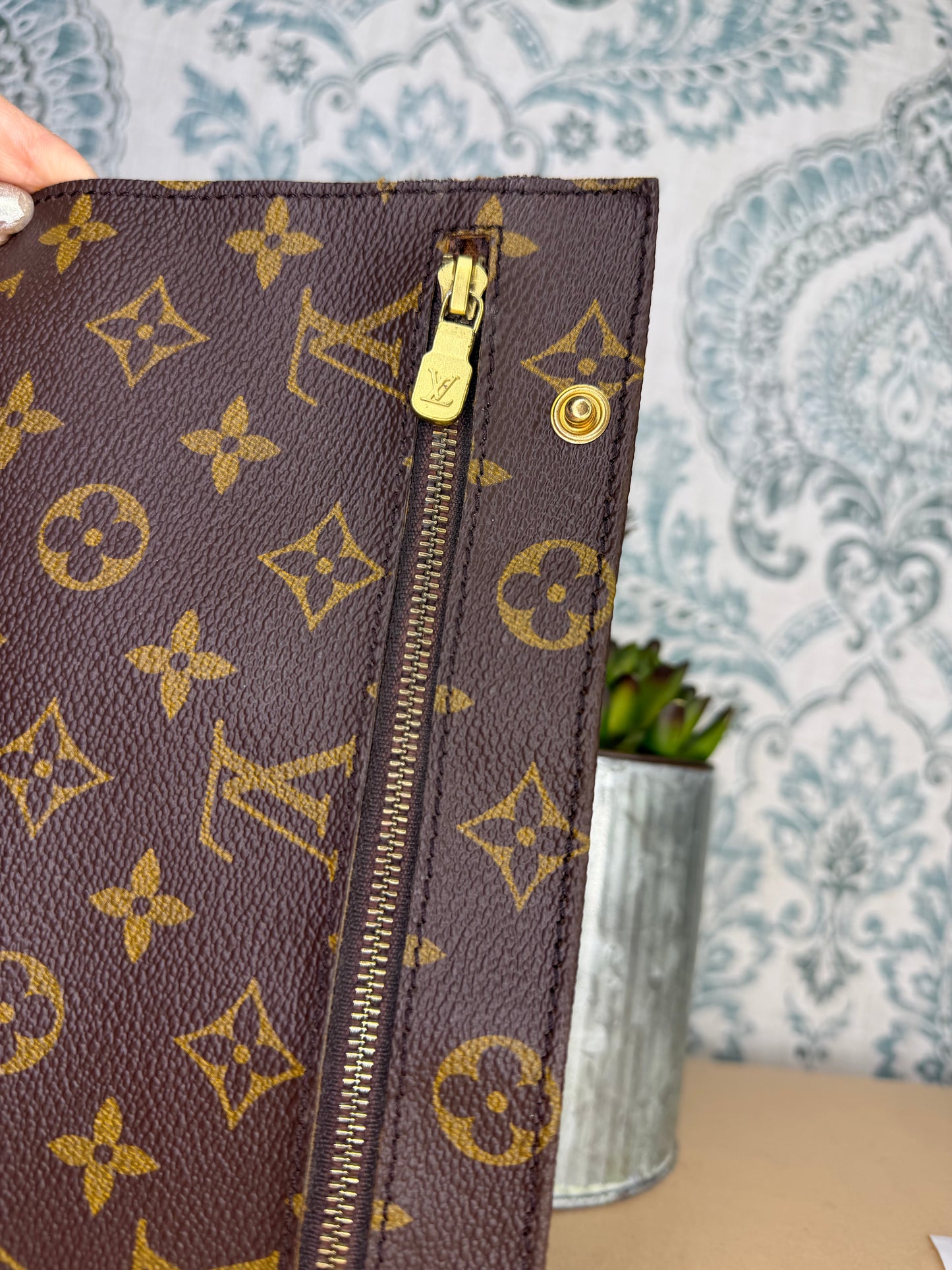 Louis Vuitton Randonnee Pouch