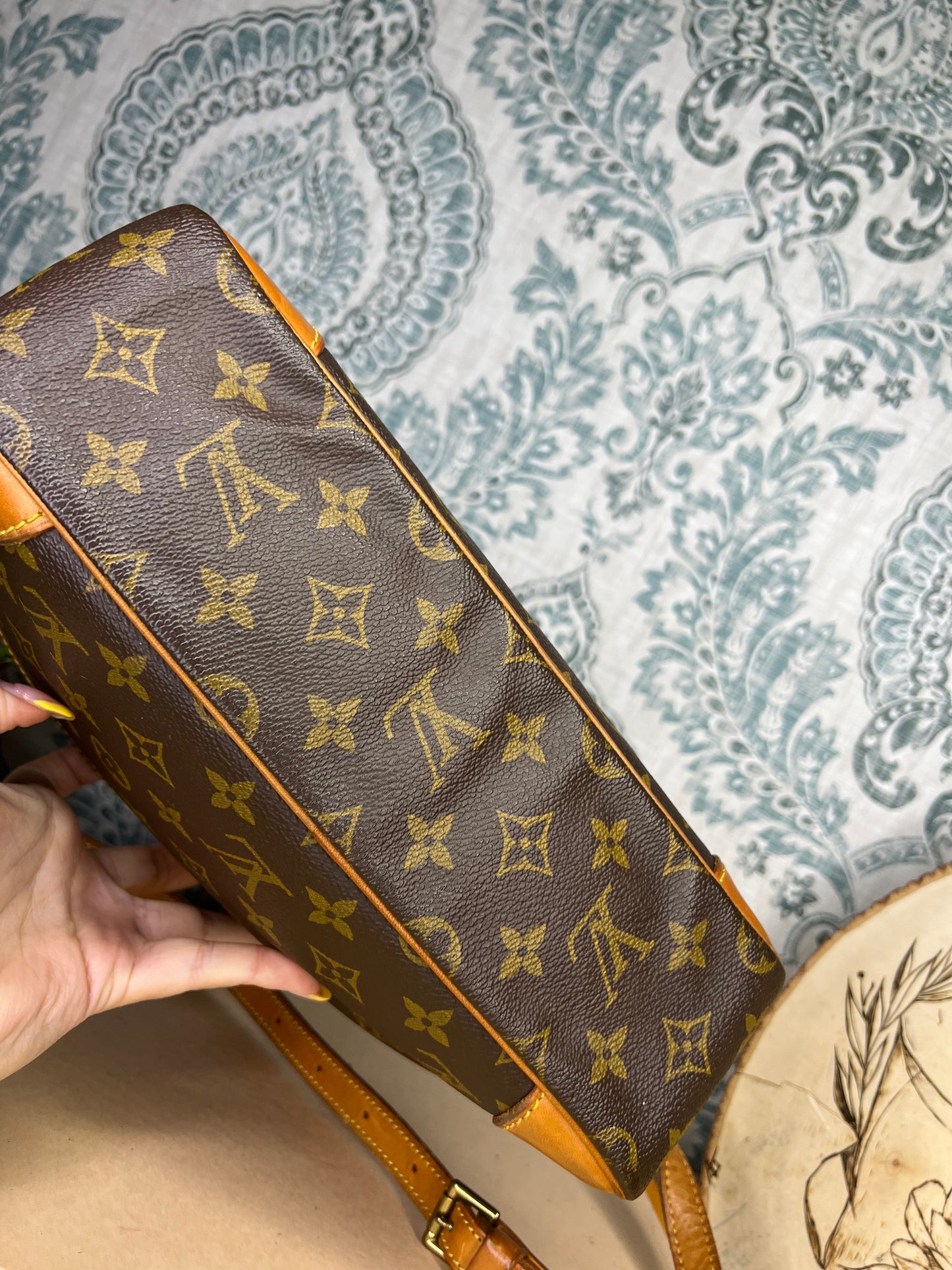 Louis Vuitton Trocadero 30