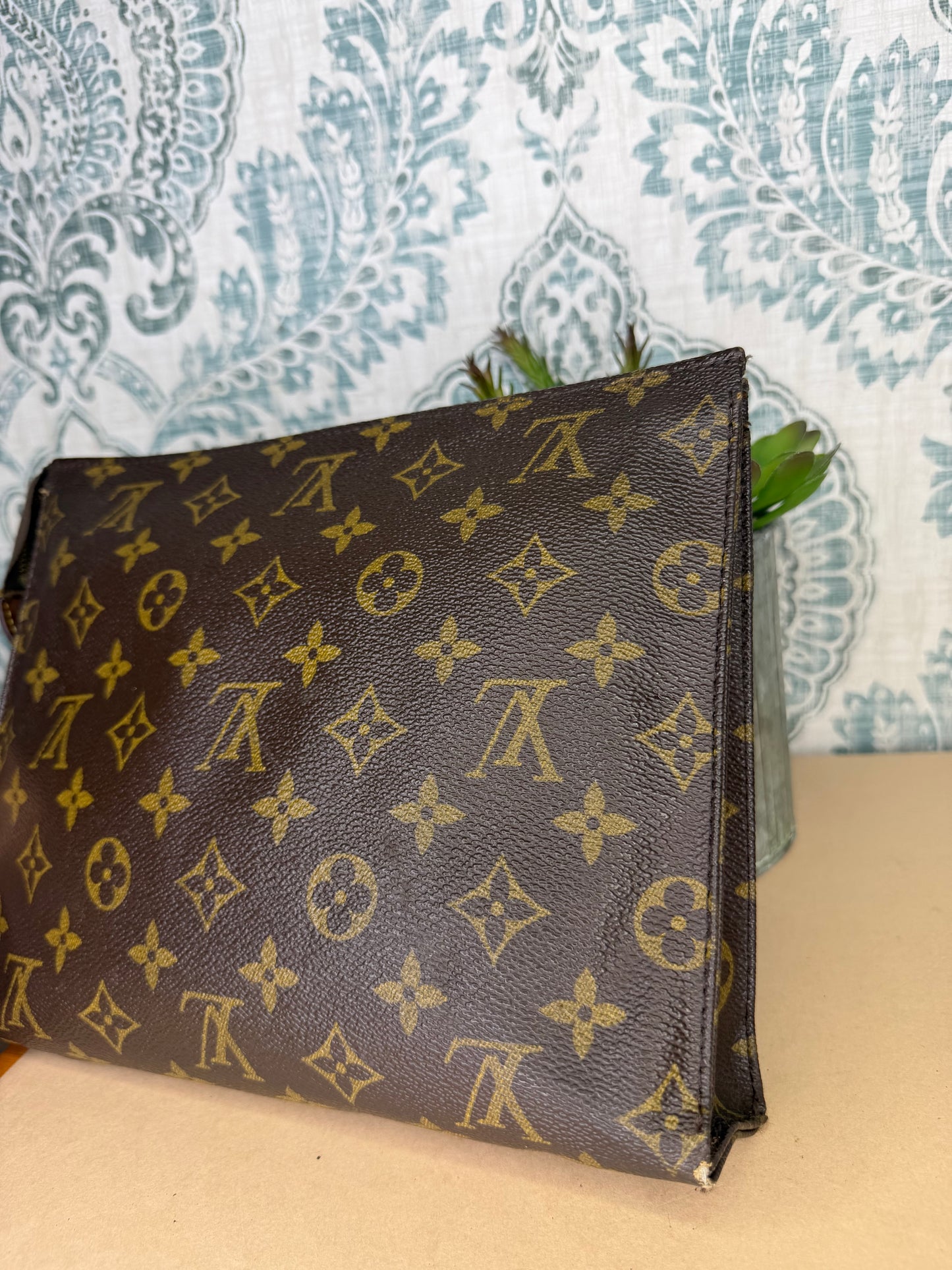 Louis Vuitton Toiletry 26 #1 (needs new zipper)