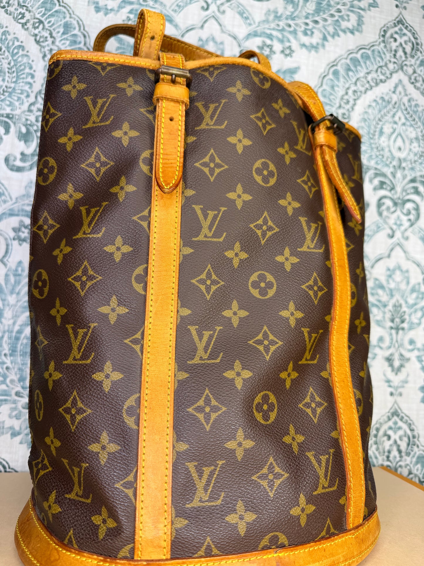 Louis Vuitton Bucket GM