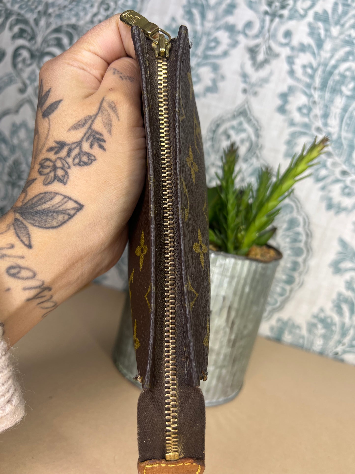 Louis Vuitton Toiletry 15