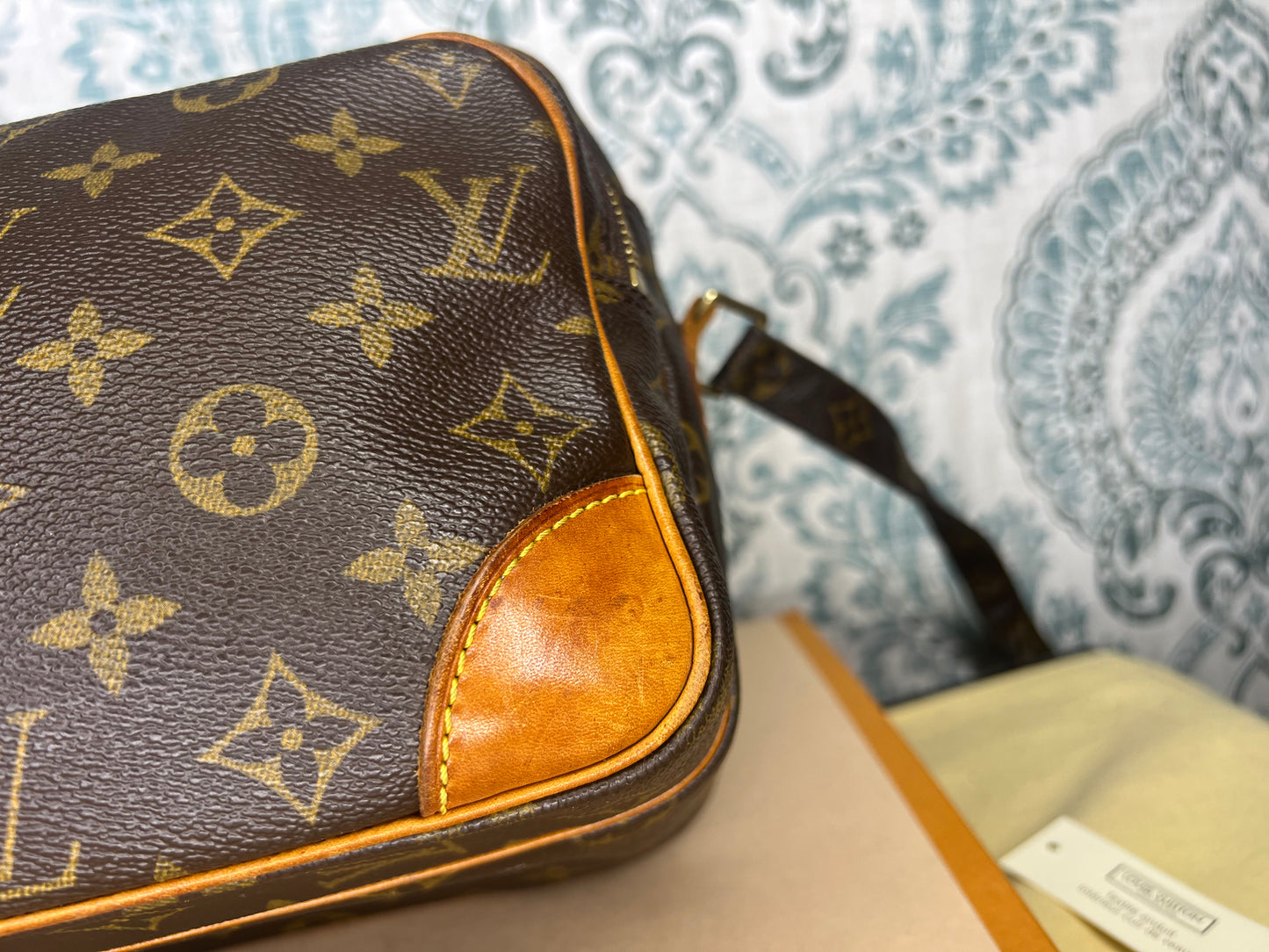 Louis Vuitton Nile PM