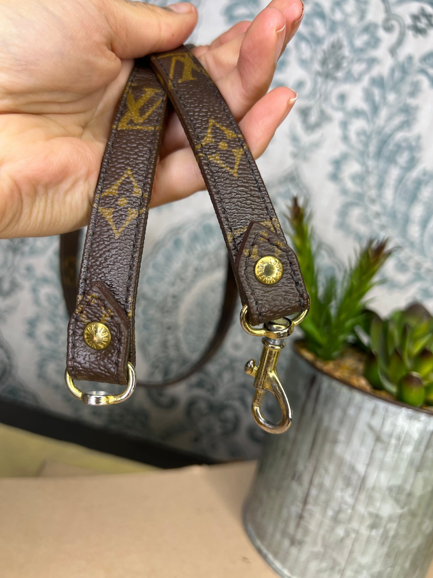 Louis Vuitton Vintage Strap (repair needed)