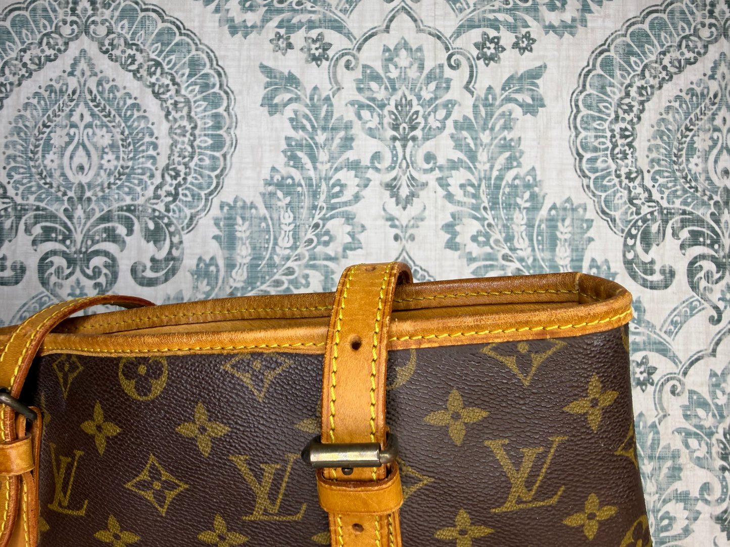 Louis Vuitton Bucket GM