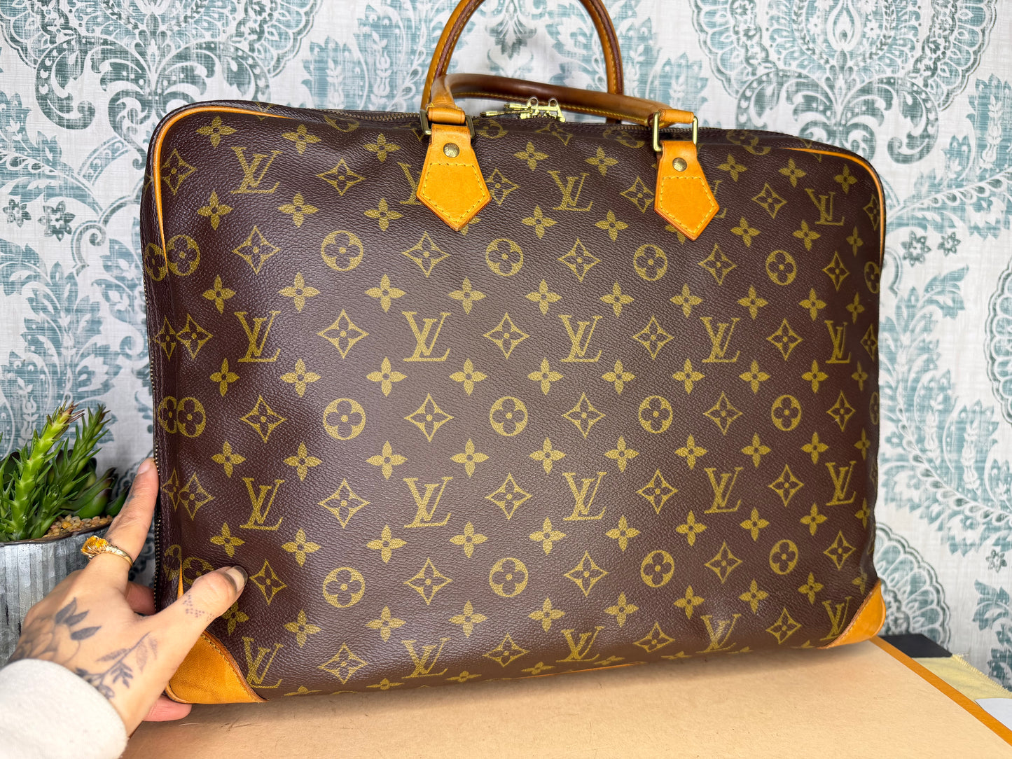 Louis Vuitton Porte Documents Voyage GM
