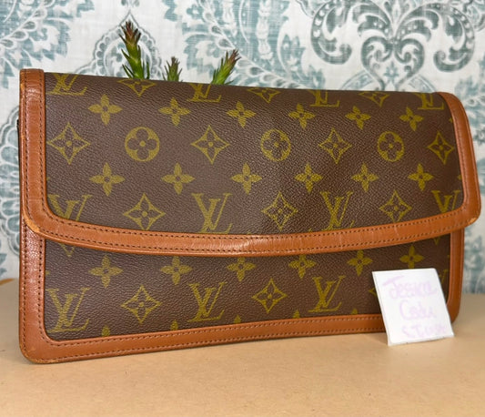 Louis Vuitton Pochette Dame GM