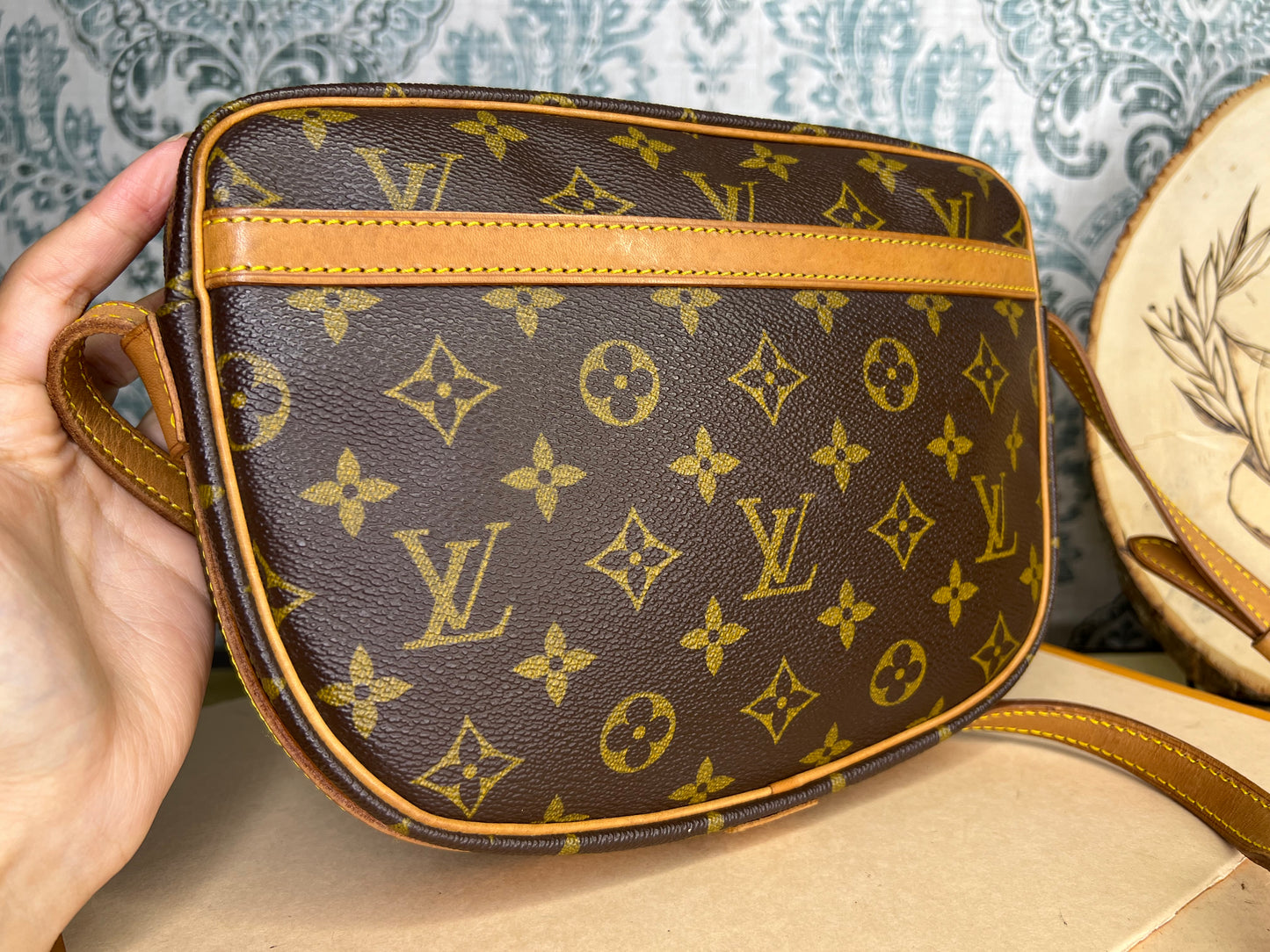 Louis Vuitton Jeune Fille MM
