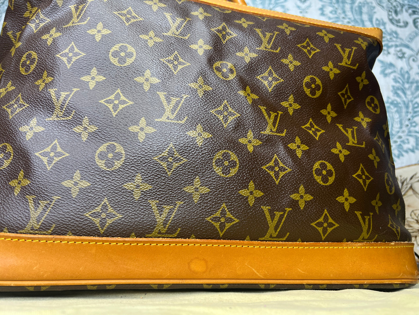 Louis Vuitton Cruiser 40