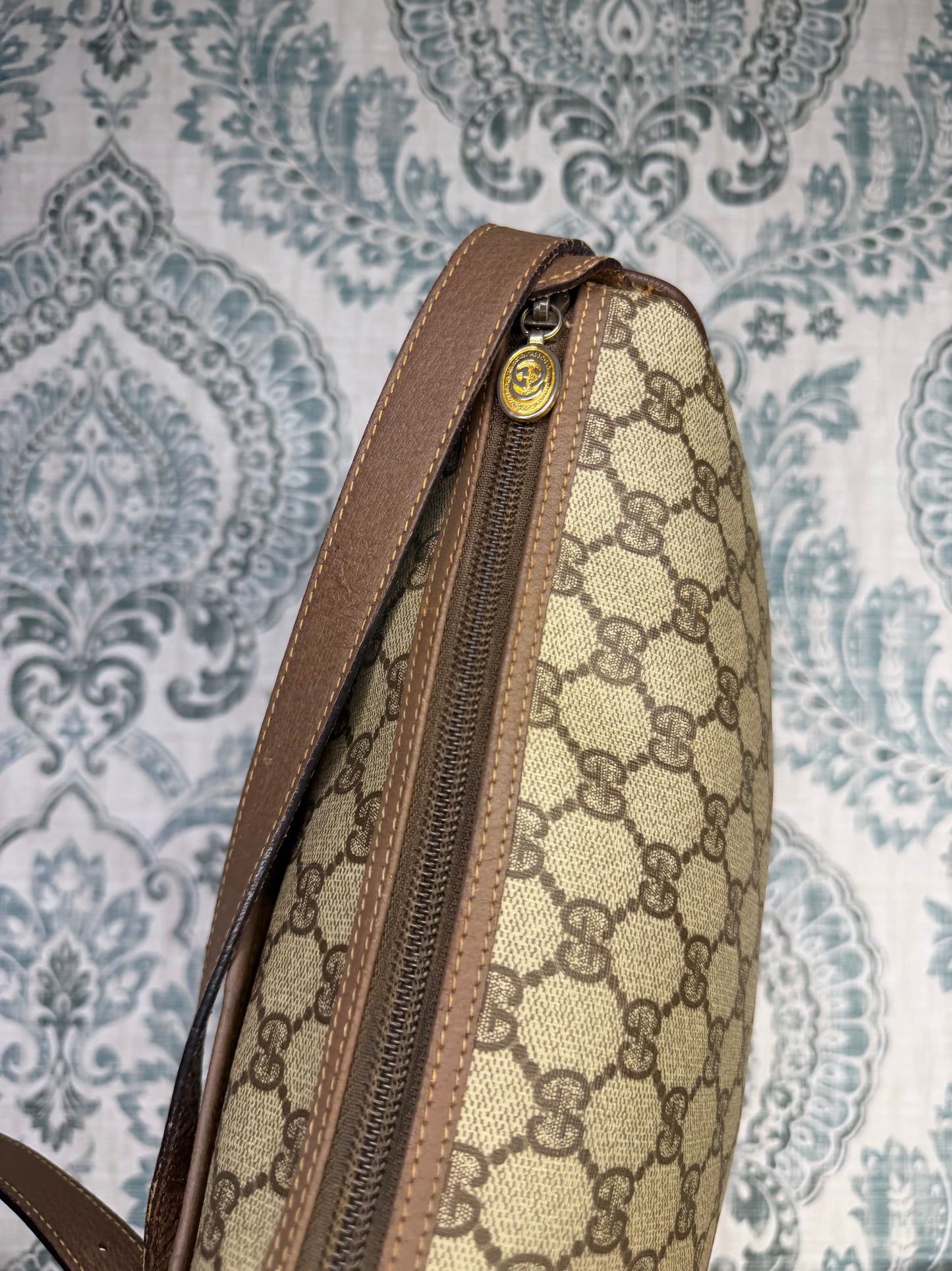 Gucci Supreme Vintage Purse