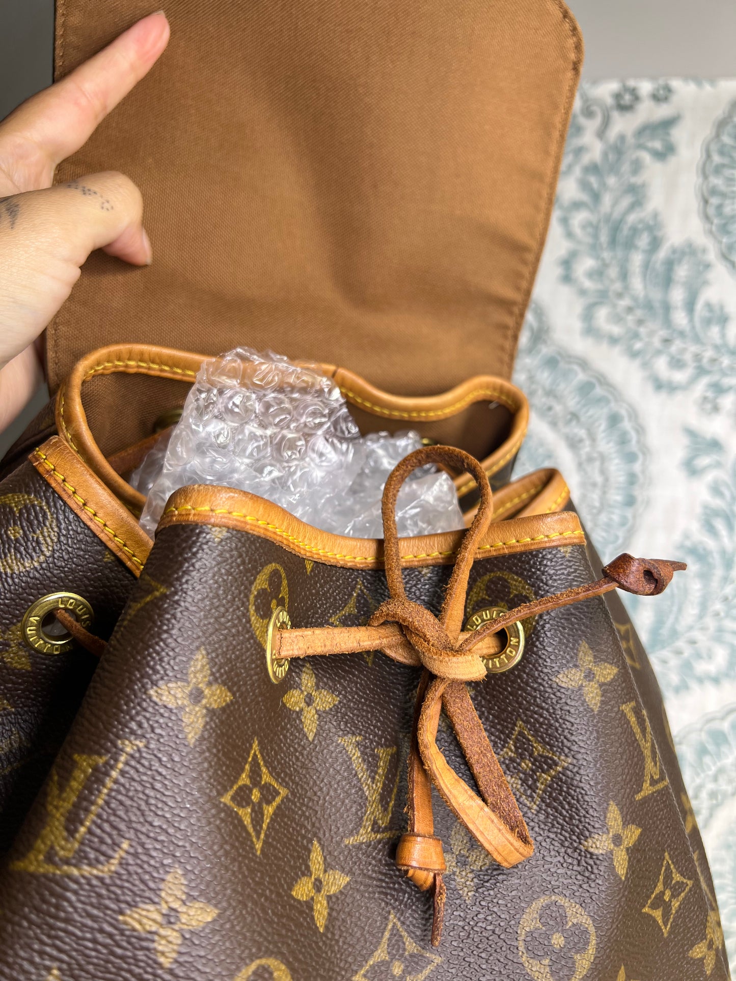 Louis Vuitton Montsouris GM
