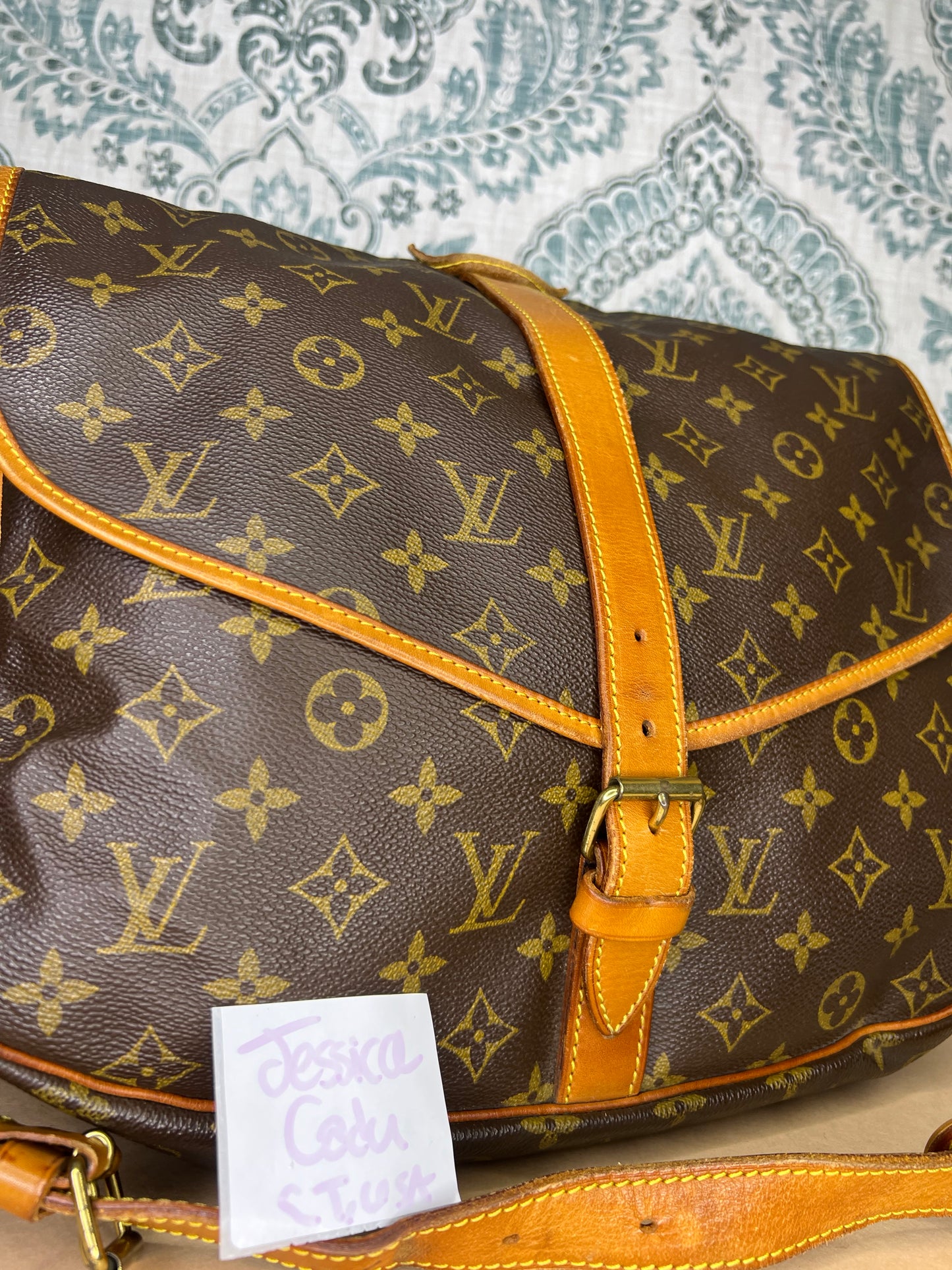 Louis Vuitton Saumur 35