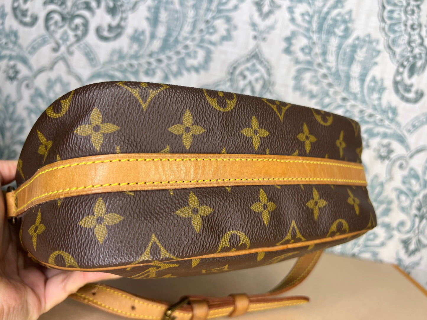 Louis Vuitton Senlis