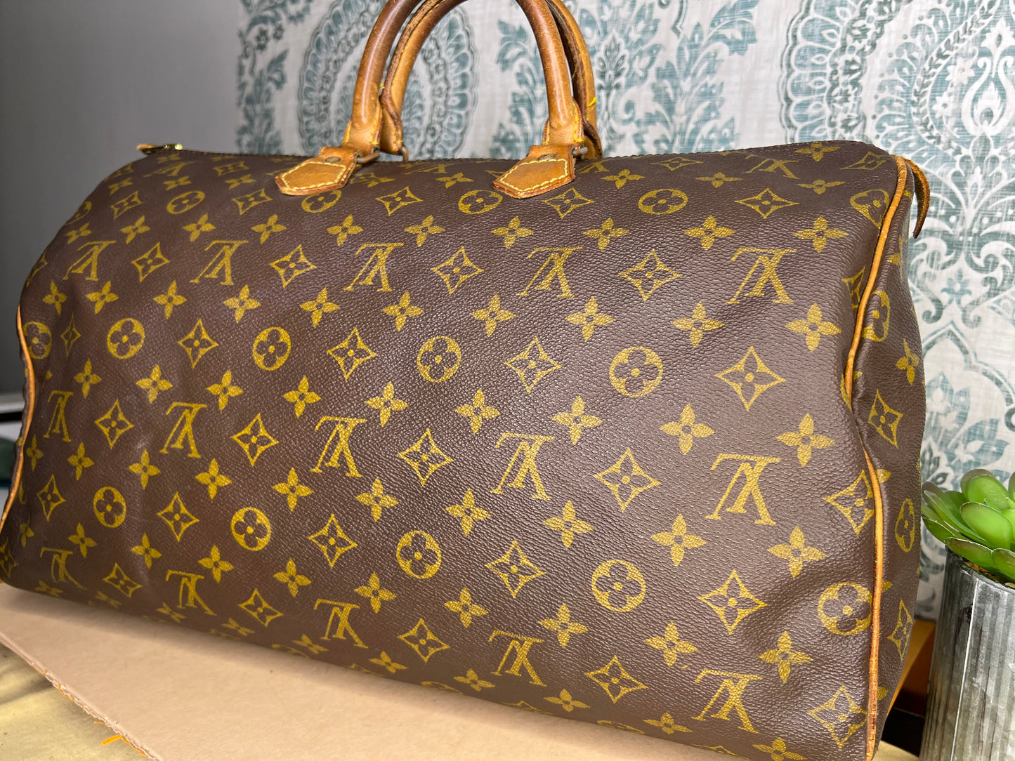 Louis Vuitton Speedy 40