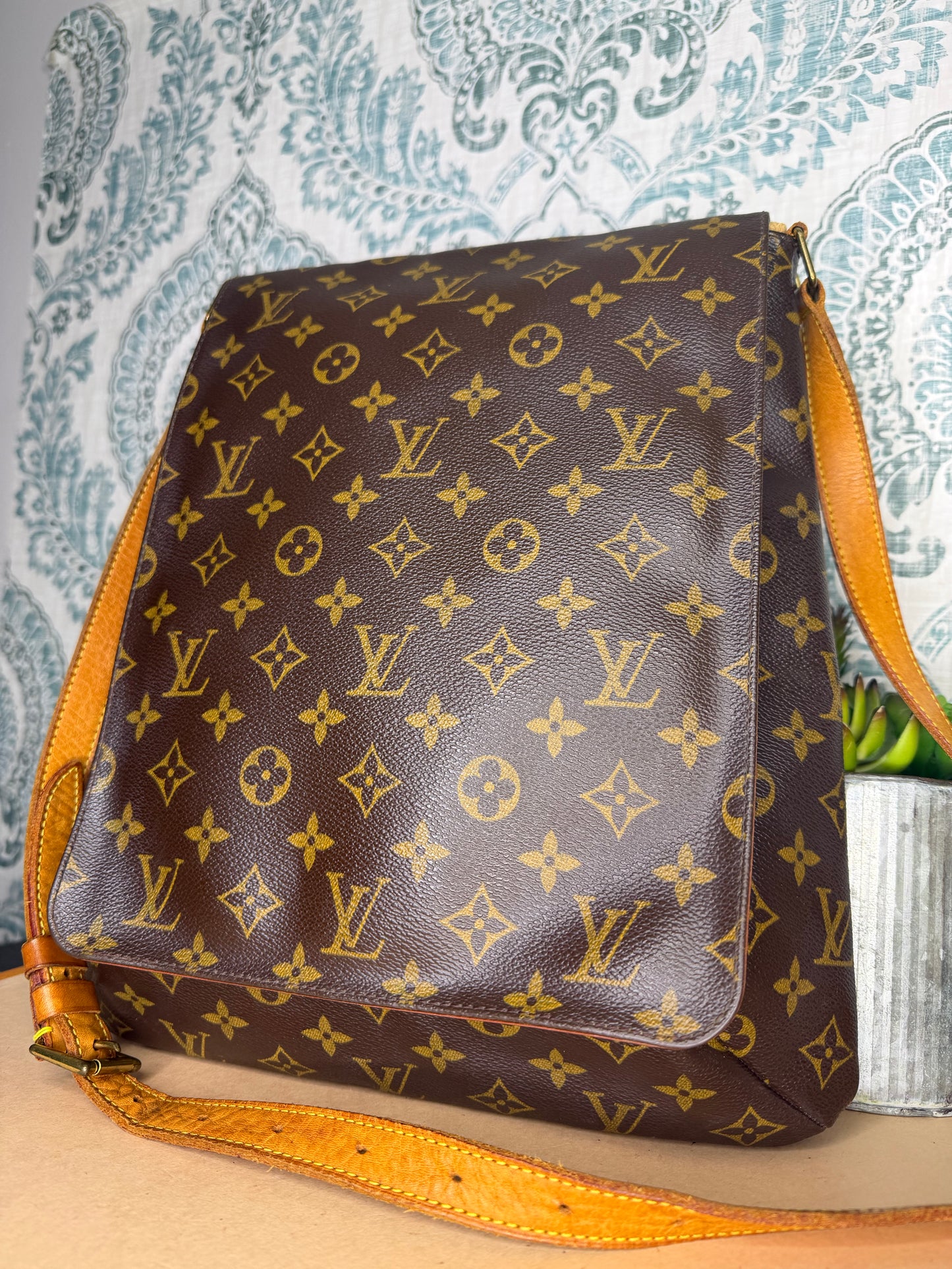 Louis Vuitton Musette Salsa GM