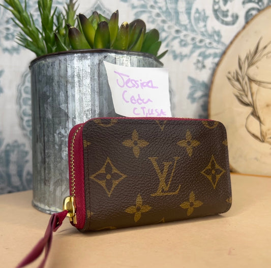 Louis Vuitton Zippy Multicartes Fuschia