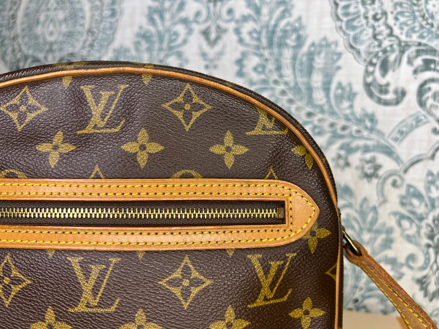 Louis Vuitton Senlis