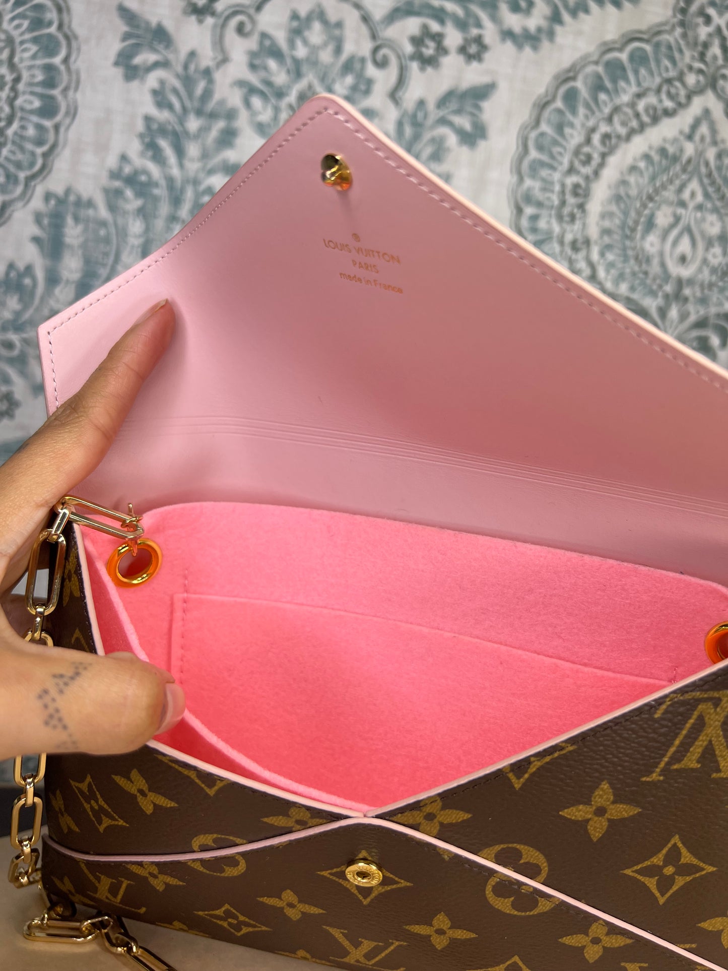 Louis Vuitton Large Kirigami Pochette