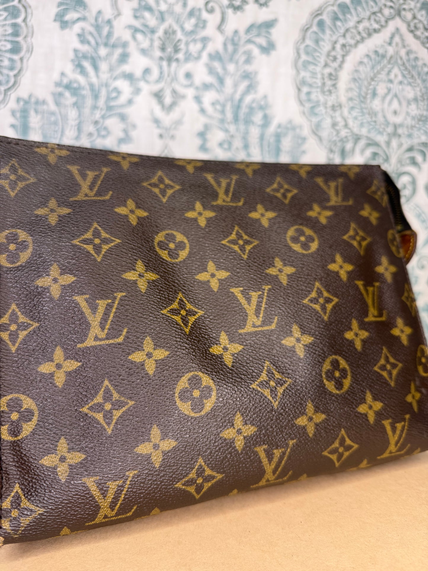 Louis Vuitton Toiletry 26 #1 (needs new zipper)