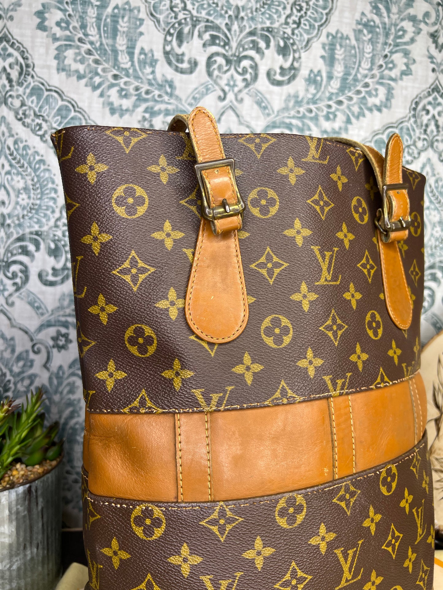Louis Vuitton French Company Bucket GM