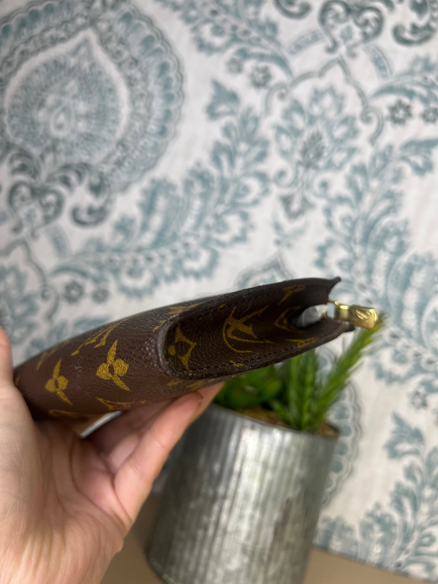 Louis Vuitton Bucket PM Pouch