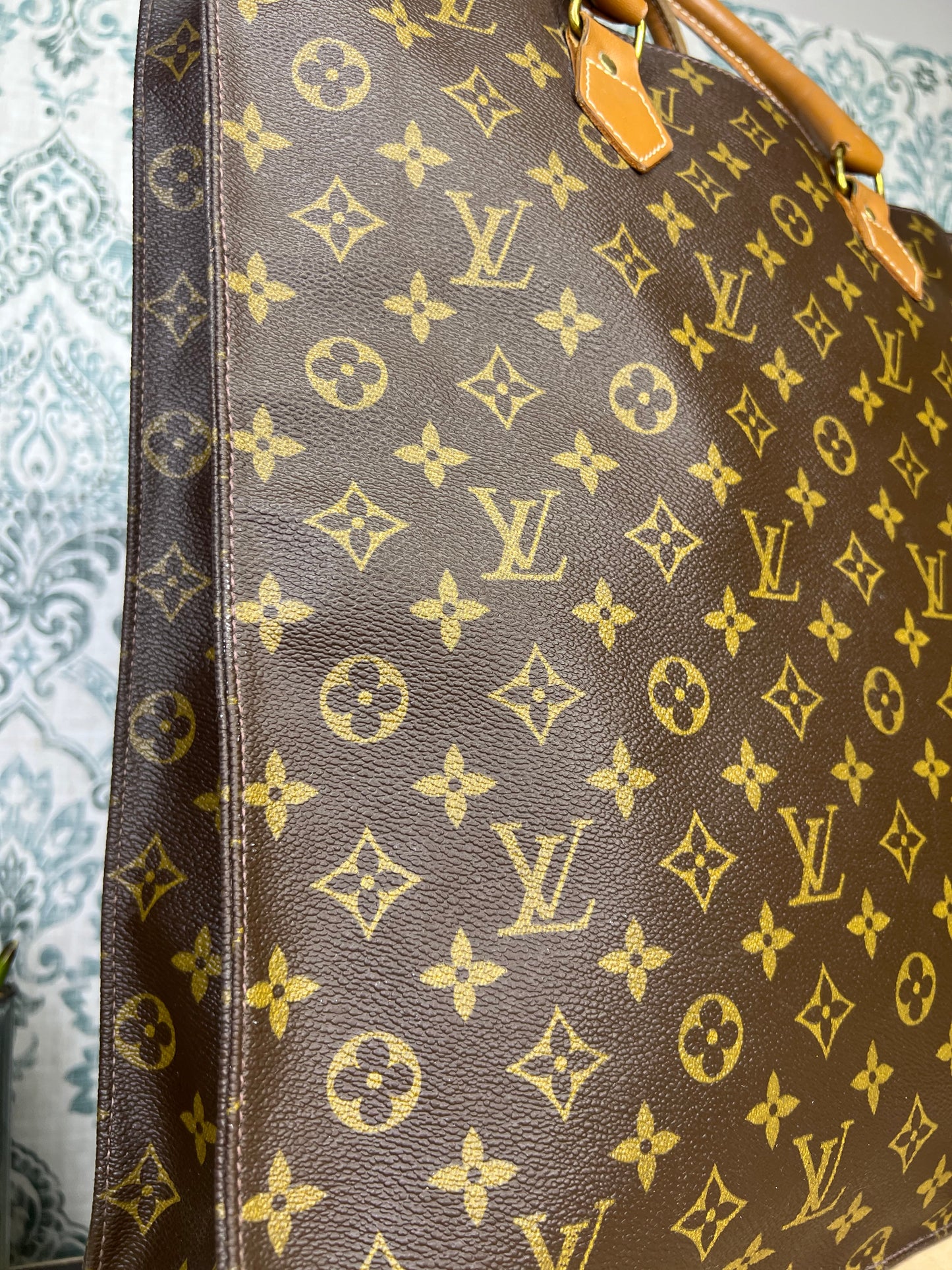 Louis Vuitton French Company Sac Plat