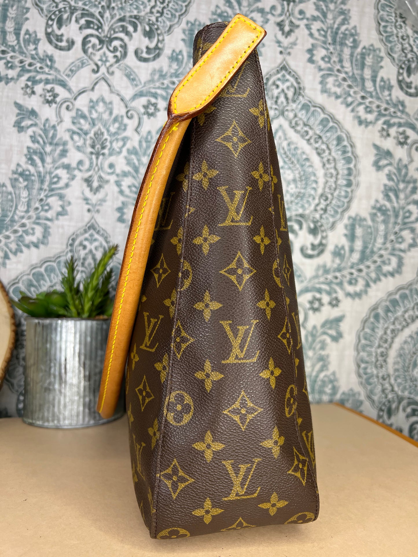 Louis Vuitton Looping GM