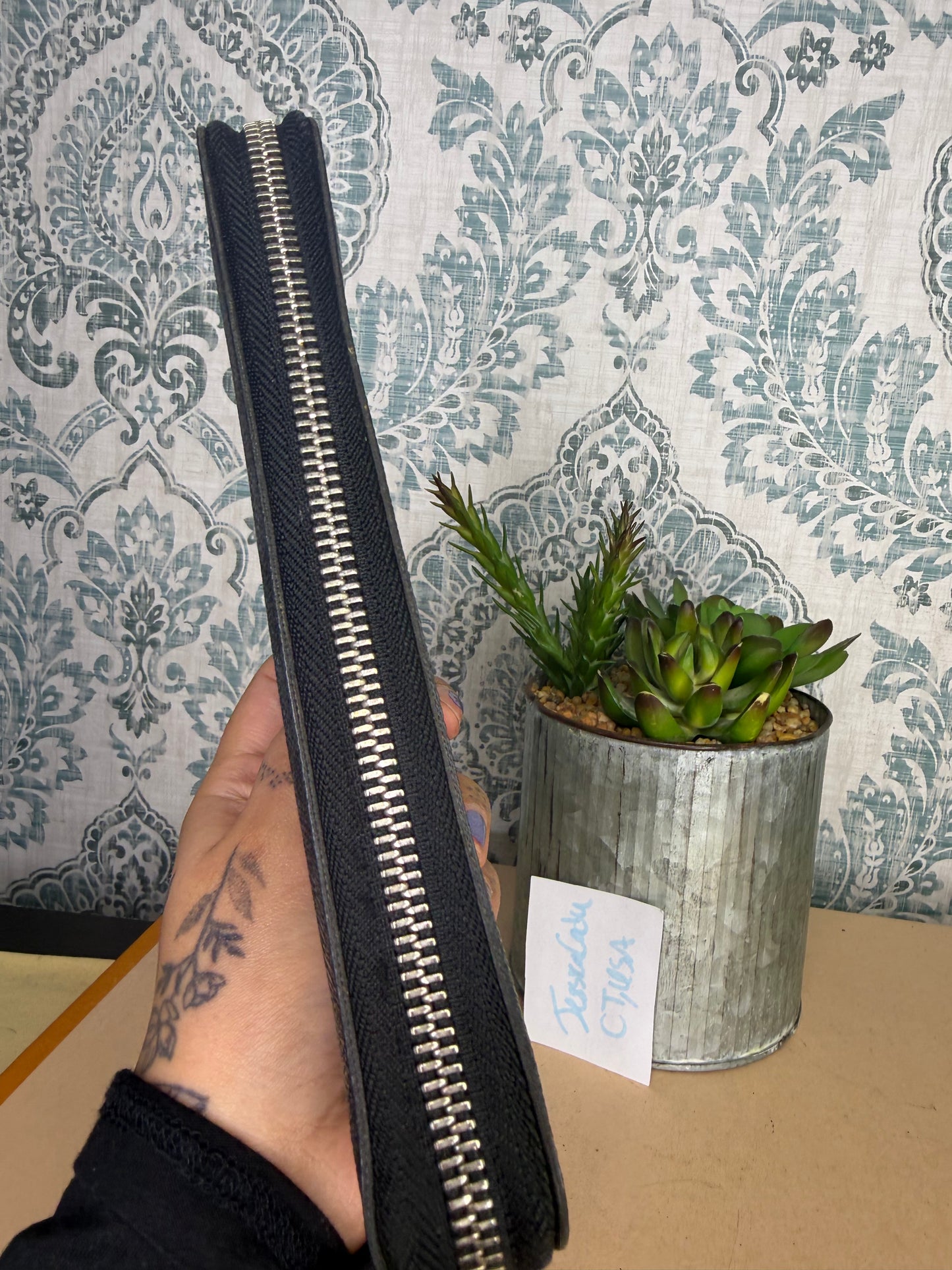 Louis Vuitton Zippy Vertical Wallet