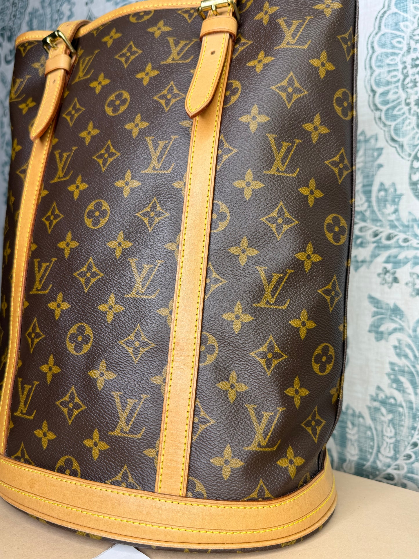 Louis Vuitton Bucket GM