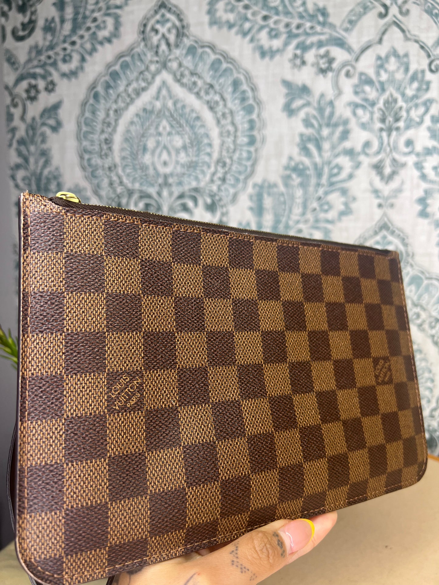 Louis Vuitton Damier Ebene Pochette