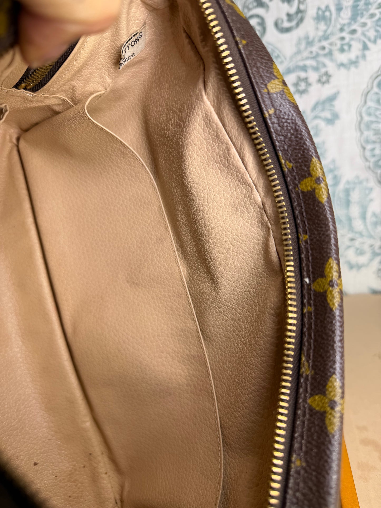 Louis Vuitton Trousse 28