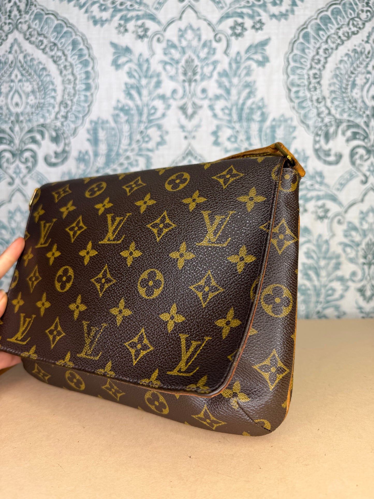 Louis Vuitton Musette Tango (short strap version)