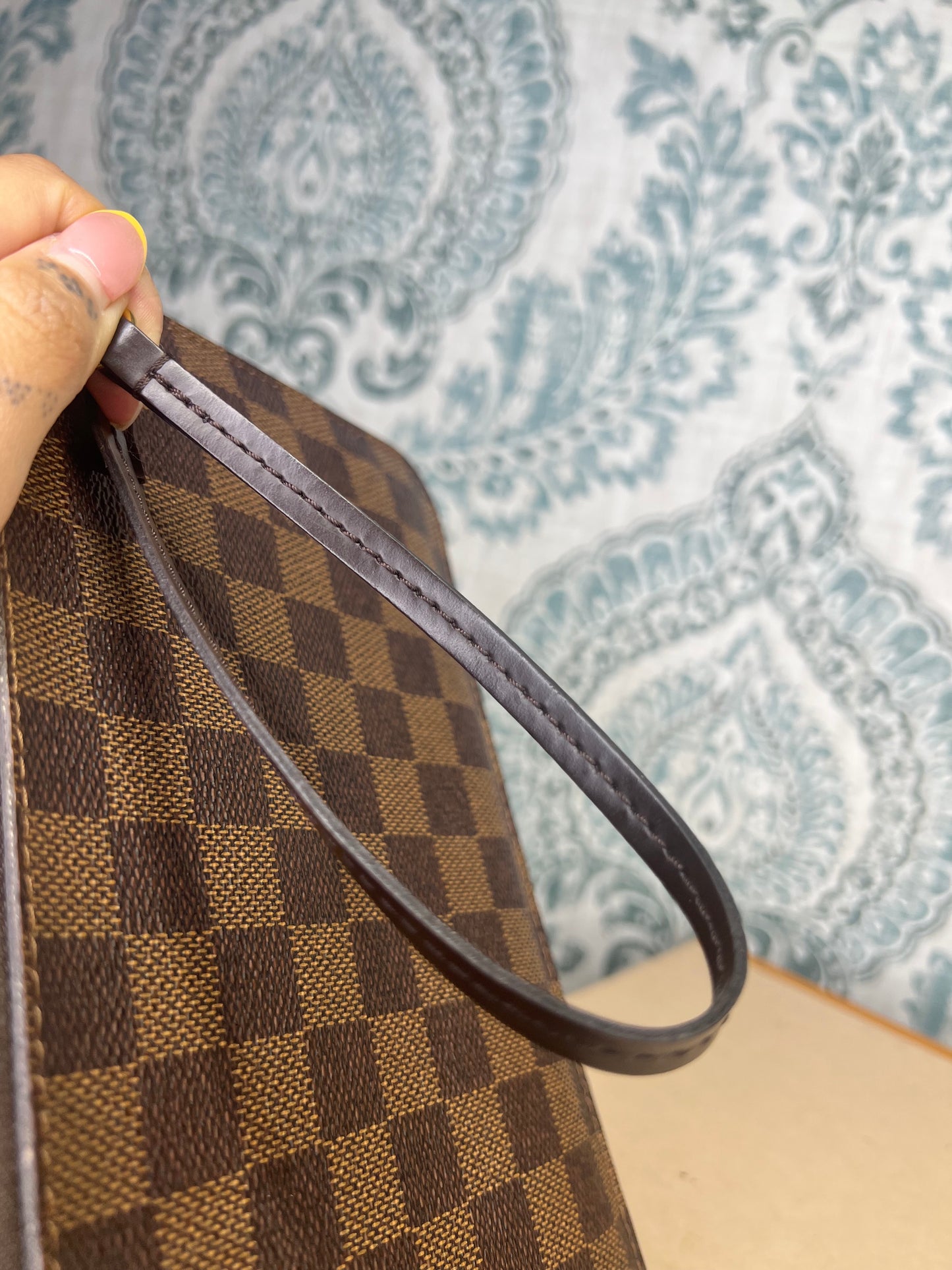 Louis Vuitton Damier Ebene Pochette