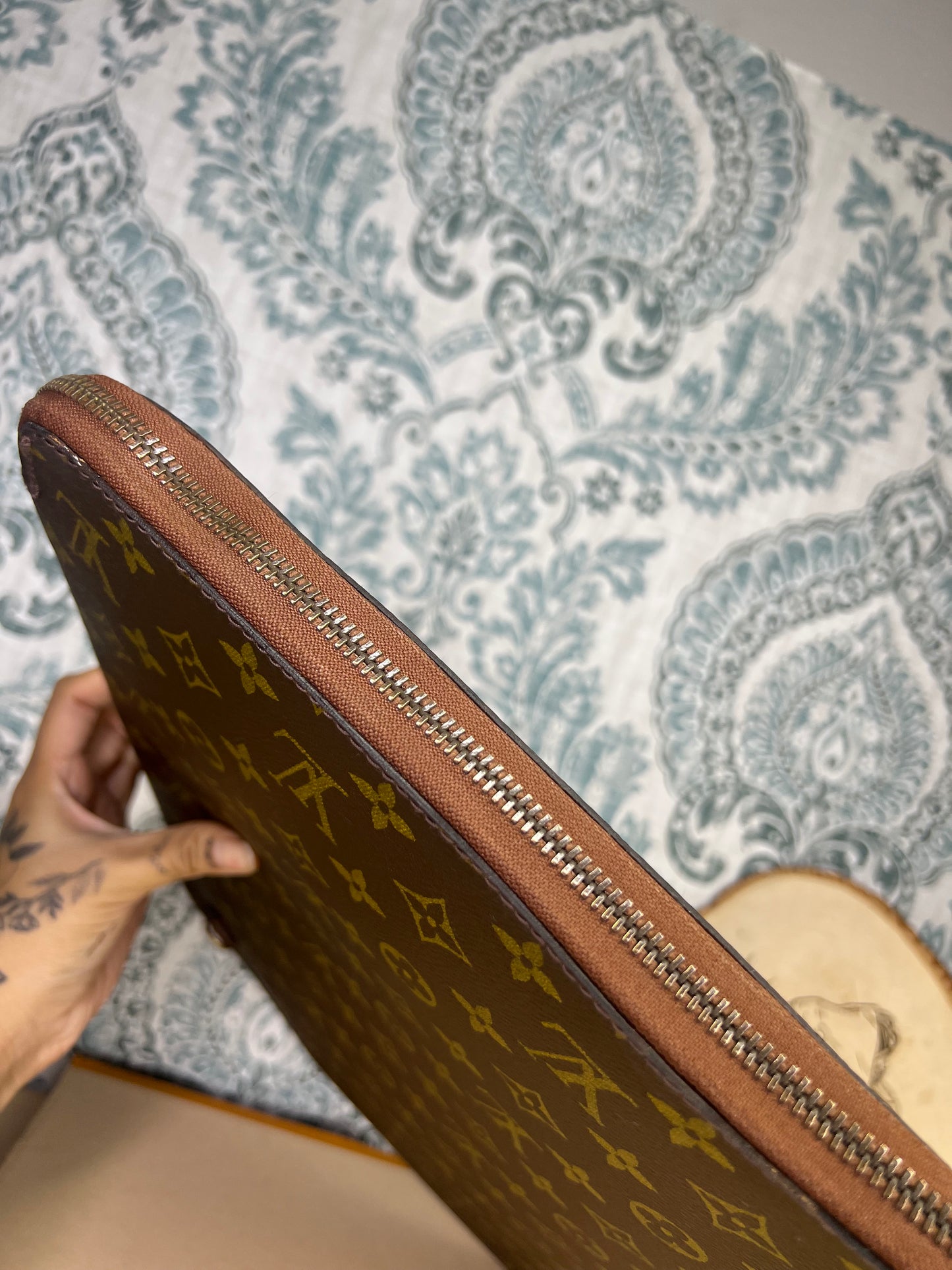 Louis Vuitton Portfolio Vintage Case