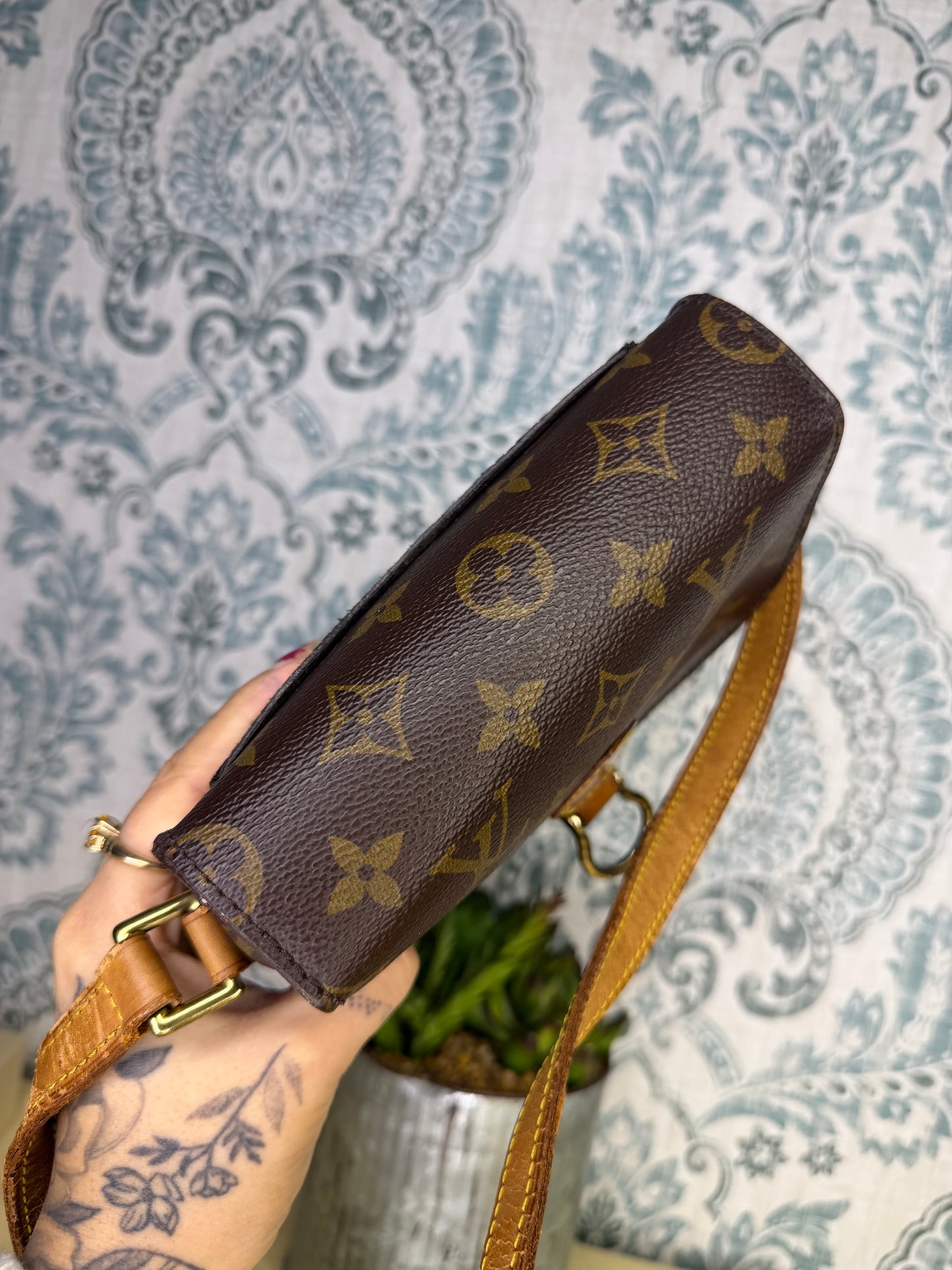 Louis Vuitton Saint Cloud PM