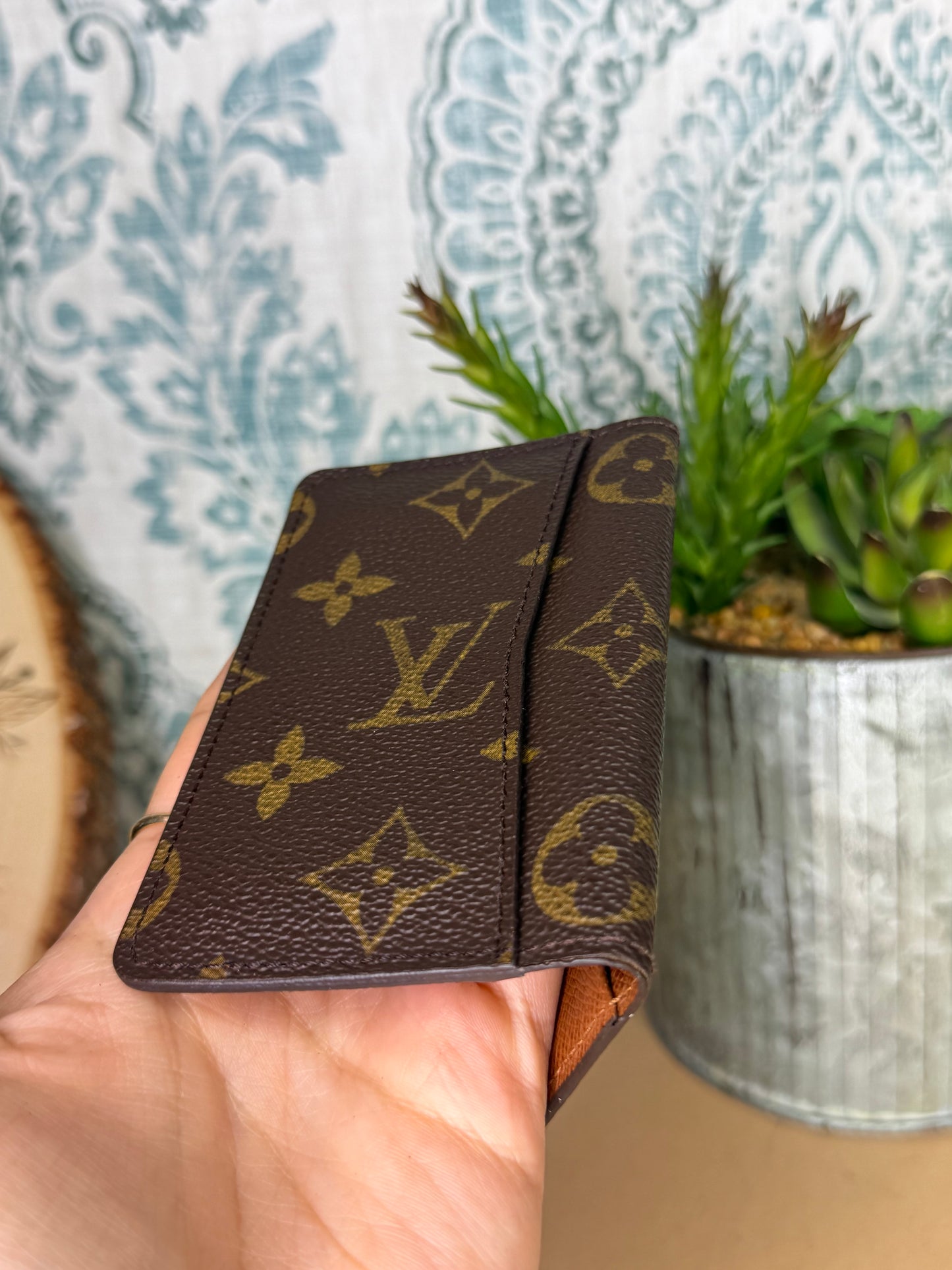 Louis Vuitton Monogram Card Holder / Pocket Organizer